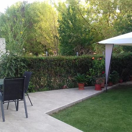Διαμέρισμα Με Κήπο Orestiada Exterior photo